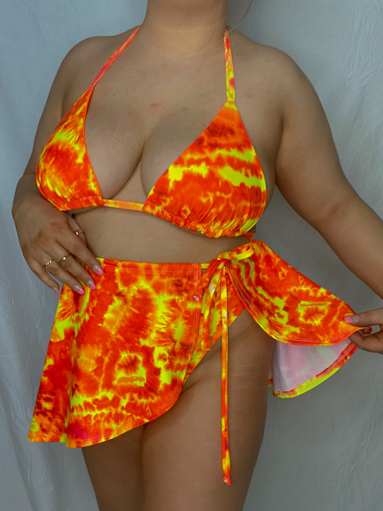 
            
                Load image into Gallery viewer, Orange tie Dye Wrap Skirt
            
        